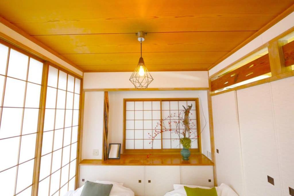 マスク配布ありa5 新宿10分 10人宿泊可能 出張在宅勤務に最適!!宿泊型テレワークスペース!!Wifi完備 回線安定してます!!長期宿泊受付中 Tokyo Eksteriør billede
